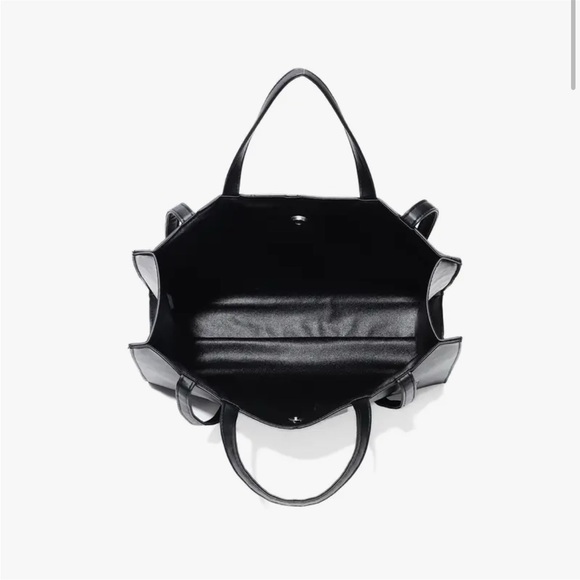 Unbranded Sleek Large Capacity Tote with “TOTE BAG" Logo - NIP - Picture 8 of 16